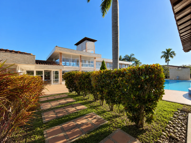 Casa de 6 alcobas en venta en Peralonso, Villavicencio, 795 m² · foto 24 de 24