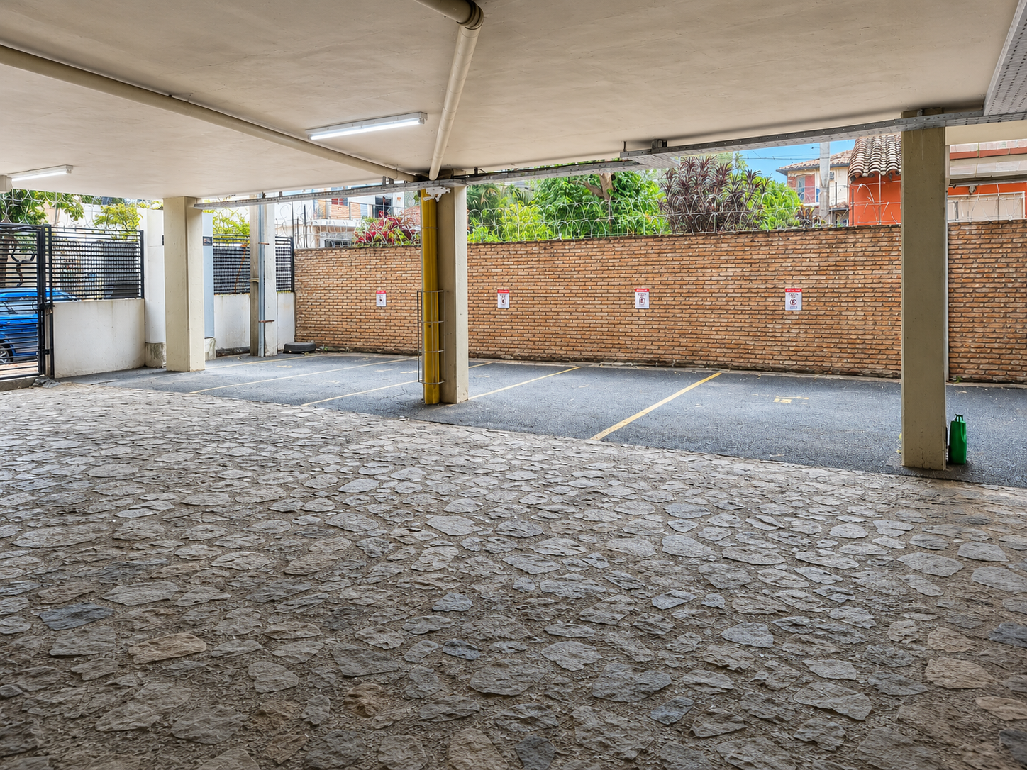 EN VENTA DEPARTAMENTO DE 3 HABITACIONES – FDO. DE LA MORA, ZONA NORTE - foto 3