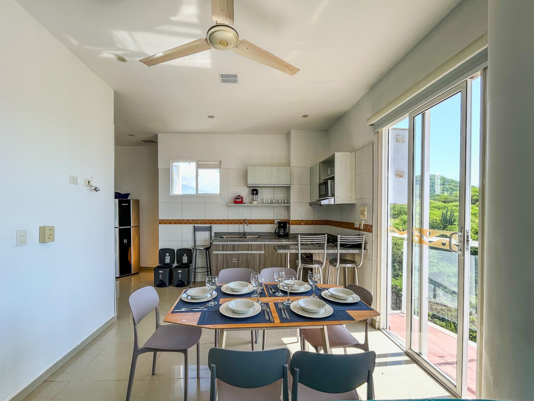 Apartamento en venta en Urbanizacion Salguero, Santa Marta · foto 2 de 24