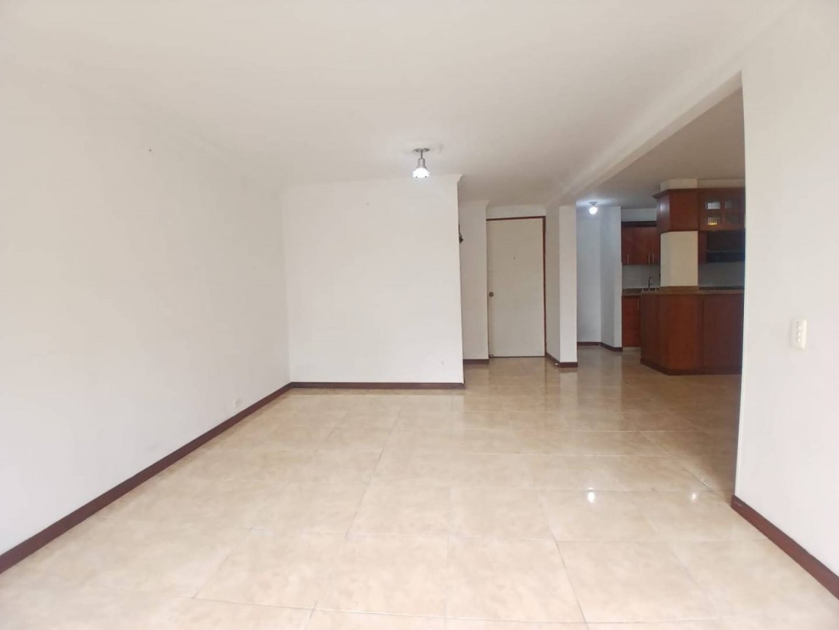 Apartamento en venta en Suramérica, Itagüí · foto 6 de 17