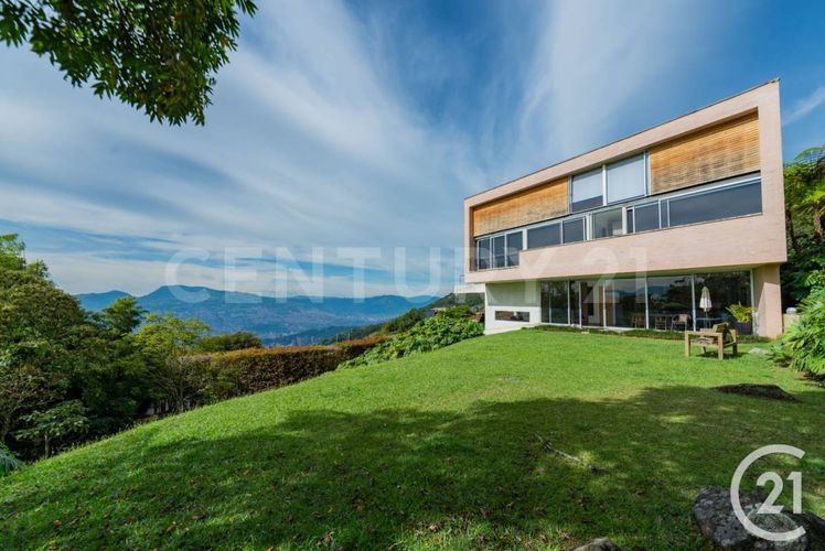 Casa de 5 alcobas en venta en Las Palmas, Medellín, 626 m² · foto 23 de 24