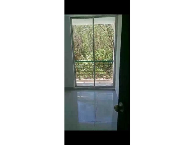 Apartamento de 3 alcobas en venta en Santander, Girardot, 62 m² · foto 5 de 7