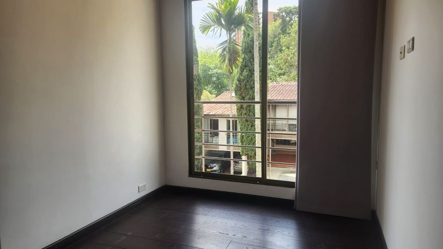 Casa de 3 alcobas en venta en Cumbres, Envigado, 166 m² · foto 20 de 24