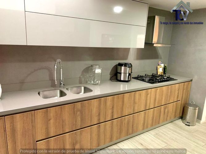 Casa de 3 alcobas en venta en Versalles, Floridablanca, 158 m² · foto 2 de 8