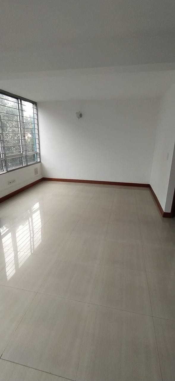 Apartamento en venta en Puente Aranda, Bogotá · foto 2 de 16