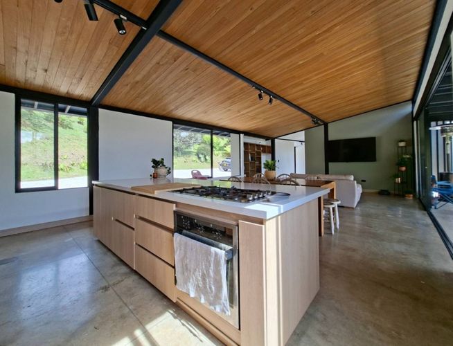 Casa de 3 alcobas en venta en El Chuscal, El Retiro, 200 m² · foto 12 de 24
