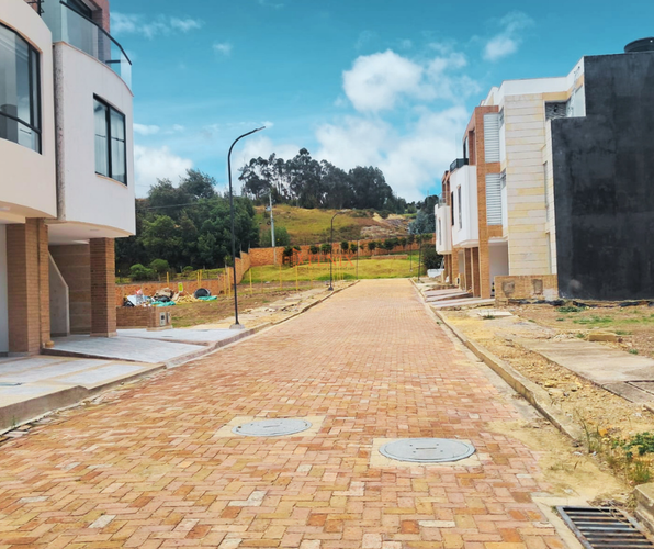 Lote en venta en Tunja, Tunja, 91 m² · foto 9 de 12