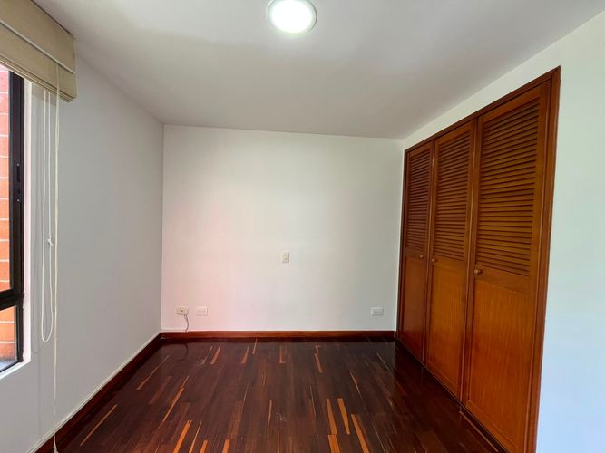 Apartamento de 2 alcobas en arriendo en El Poblado, Medellín, 92 m² · foto 8 de 20