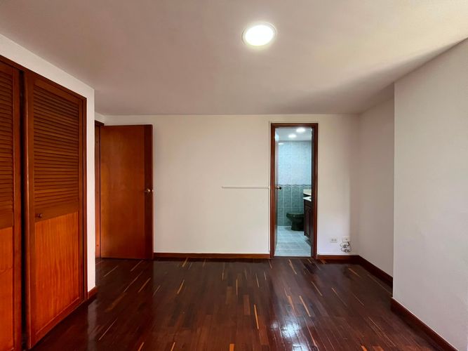 Apartamento de 2 alcobas en arriendo en El Poblado, Medellín, 92 m² · foto 12 de 20
