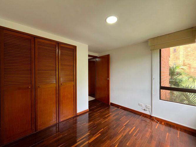 Apartamento de 2 alcobas en arriendo en El Poblado, Medellín, 92 m² · foto 15 de 20