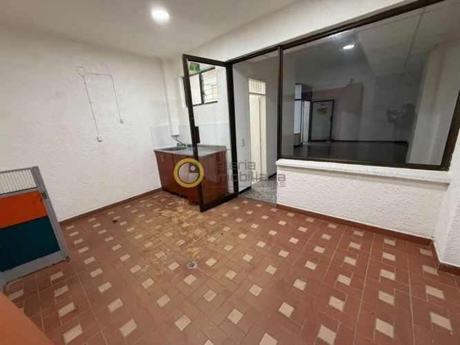 Oficina en arriendo en Antonia Santos Centro, Bucaramanga, 55 m² · foto 9 de 10