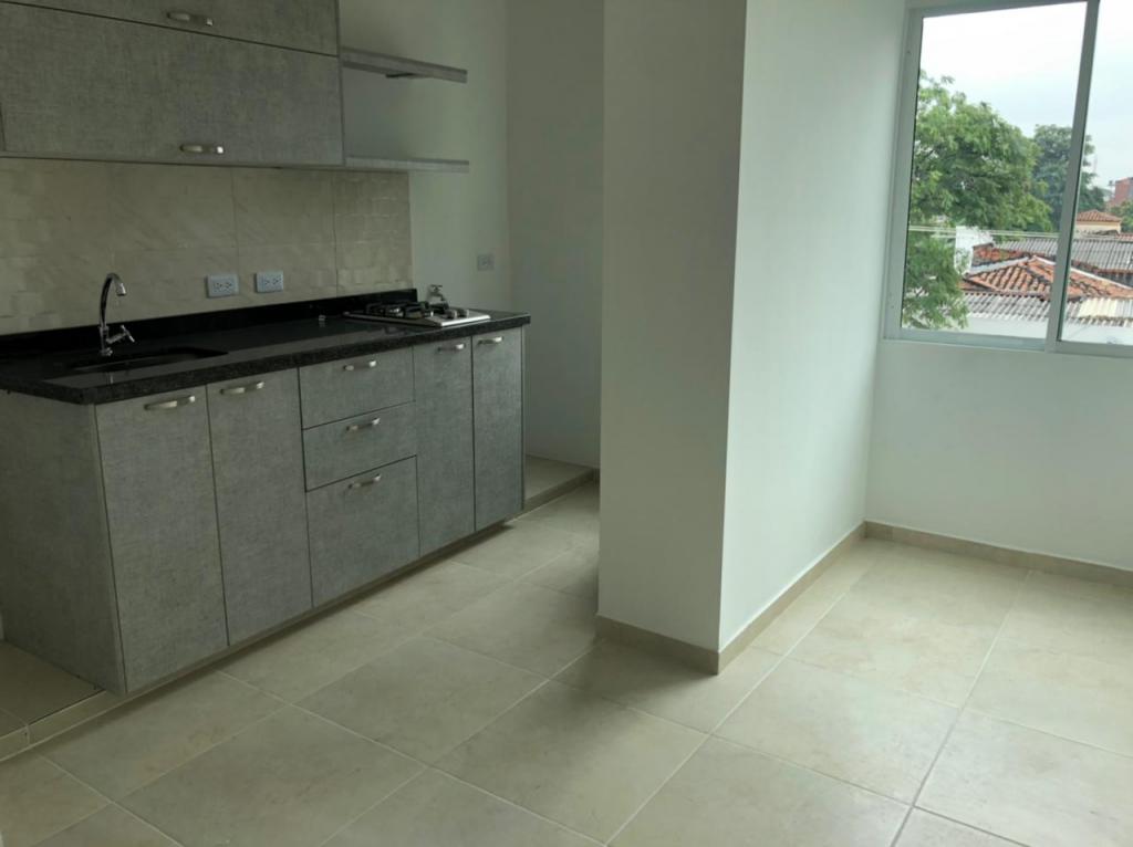 Edificio en venta en San Fernando Viejo, Cali, 360 m² · foto 3 de 21