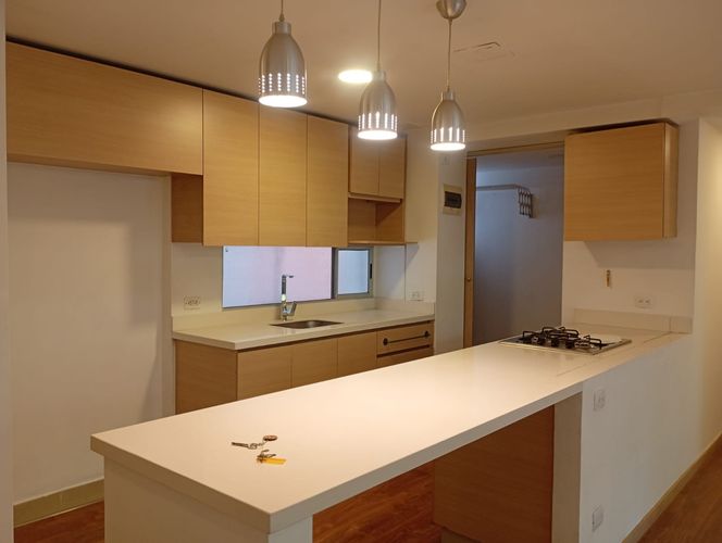 Apartamento de 3 alcobas en arriendo en El Poblado, Medellín, 130 m² · foto 3 de 19