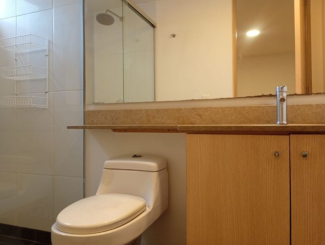 Apartamento de 3 alcobas en arriendo en El Poblado, Medellín, 130 m² · foto 18 de 19