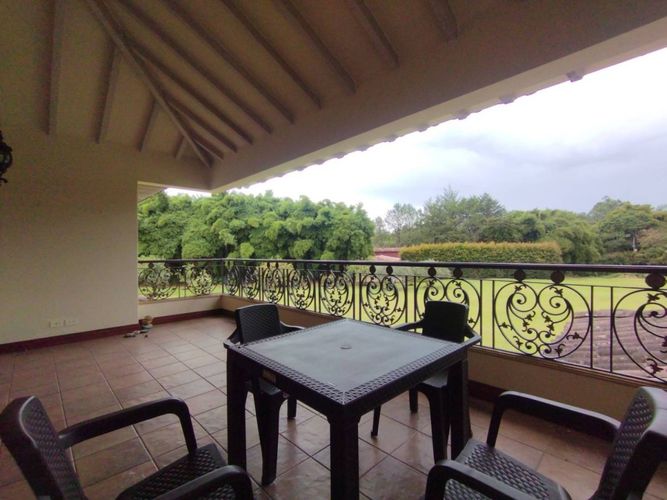 Casa de 4 alcobas en arriendo en Llano Grande, Rionegro, 950 m² · foto 24 de 24
