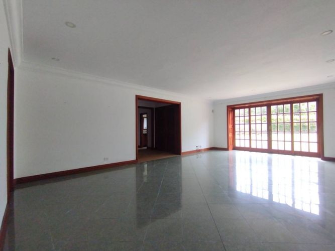 Casa de 4 alcobas en venta en Llano Grande, Rionegro, 950 m² · foto 10 de 24