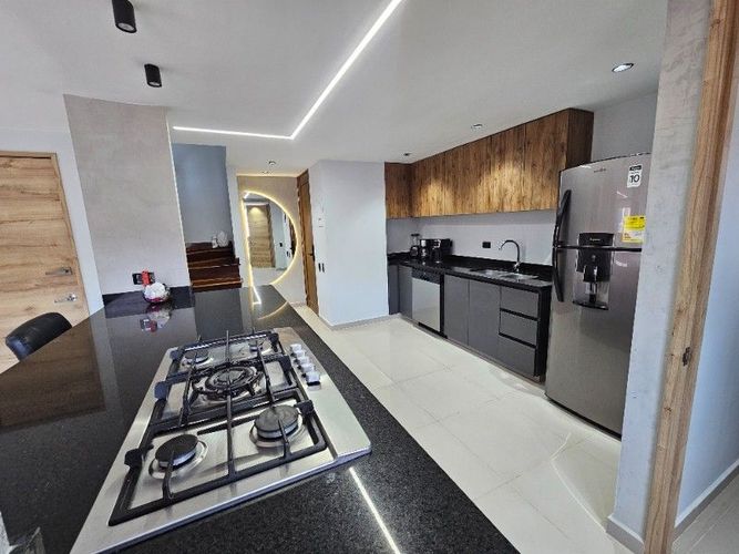 Apartamento en arriendo en Los Balsos, Medellín · foto 5 de 24
