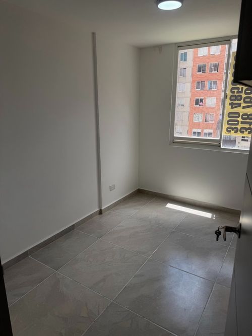 Apartamento en venta en Fontibon, Bogotá · foto 6 de 19
