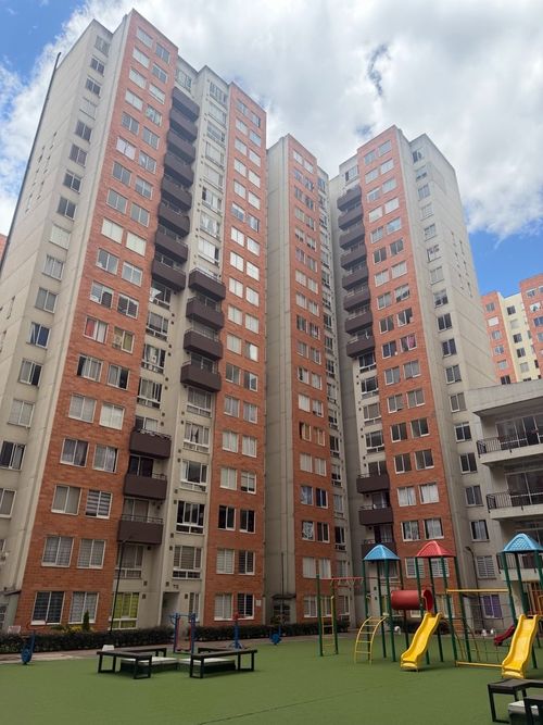 Apartamento en venta en Fontibon, Bogotá · foto 17 de 19