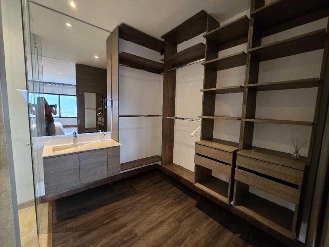 Apartamento de 2 alcobas en venta en San Lucas, Medellín, 111 m² · foto 13 de 22