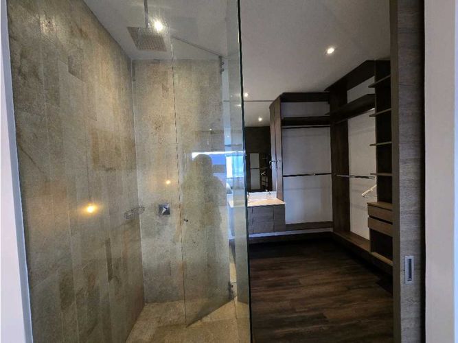 Apartamento de 2 alcobas en venta en San Lucas, Medellín, 111 m² · foto 14 de 22