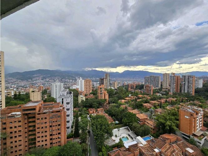 Apartamento de 2 alcobas en venta en San Lucas, Medellín, 111 m² · foto 22 de 22