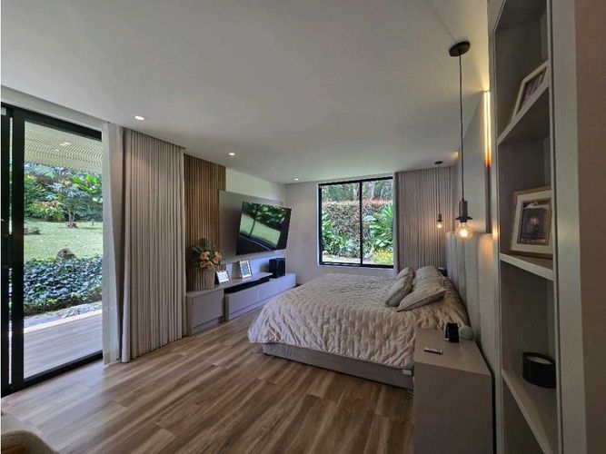 Casa de 4 alcobas en venta en Llano Grande, Rionegro, 620 m² · foto 16 de 24
