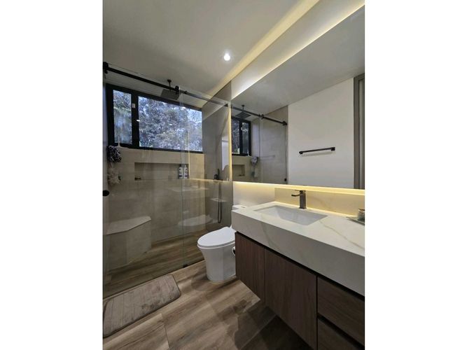 Casa de 4 alcobas en venta en Llano Grande, Rionegro, 620 m² · foto 18 de 24