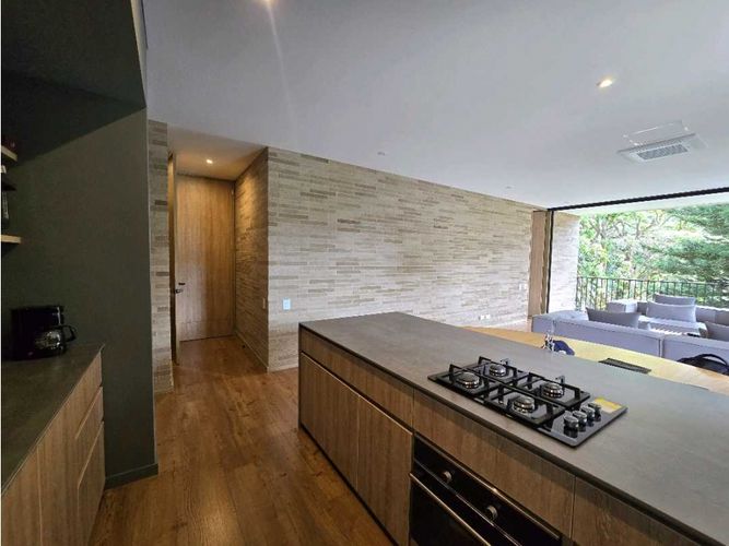 Apartamento de 1 alcoba en venta en El Campestre, Medellín, 128 m² · foto 14 de 24