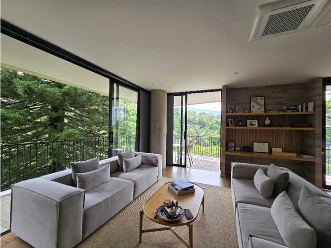 Apartamento de 1 alcoba en venta en El Campestre, Medellín, 128 m² · foto 20 de 24