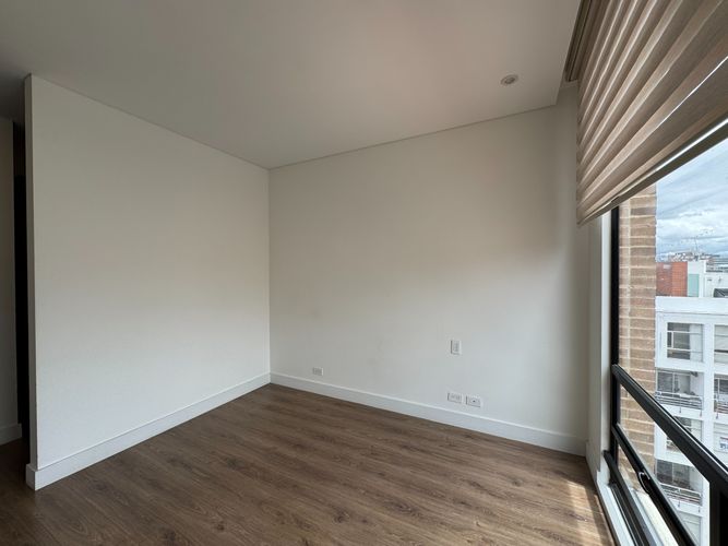 Apartamento de 3 alcobas en arriendo en Chico Norte, Bogotá, 163 m² · foto 13 de 16