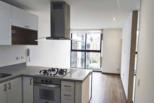 Apartamento en venta en Los Cedros, Bogotá · foto 3 de 24