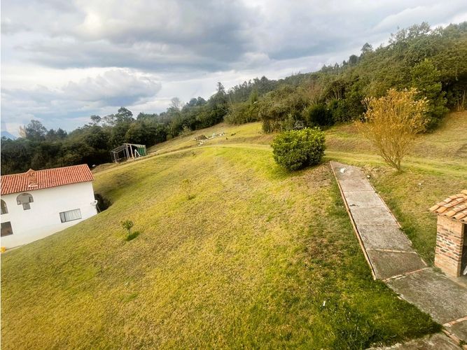 Casa de 7 alcobas en venta en Yerbabuena, Chía, 590 m² · foto 10 de 24