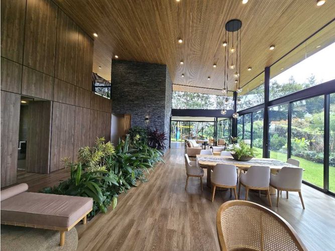 Casa de 4 alcobas en venta en Las Palmas, Envigado, 380 m² · foto 7 de 24