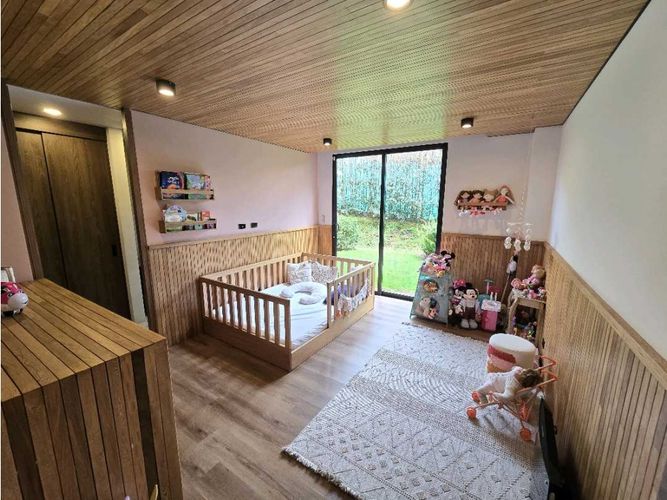 Casa de 4 alcobas en venta en Las Palmas, Envigado, 380 m² · foto 20 de 24