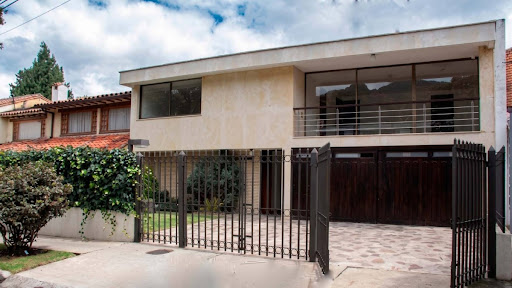 Casa en Arriendo en Santa Ana, Bogotá