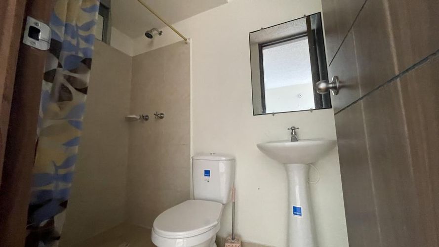 Apartamento de 3 alcobas en arriendo en Fac, Madrid, 49 m² · foto 21 de 23