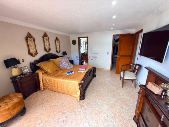 Apartamento de 3 alcobas en venta en Los Balsos, Medellín, 200 m² · foto 6 de 24