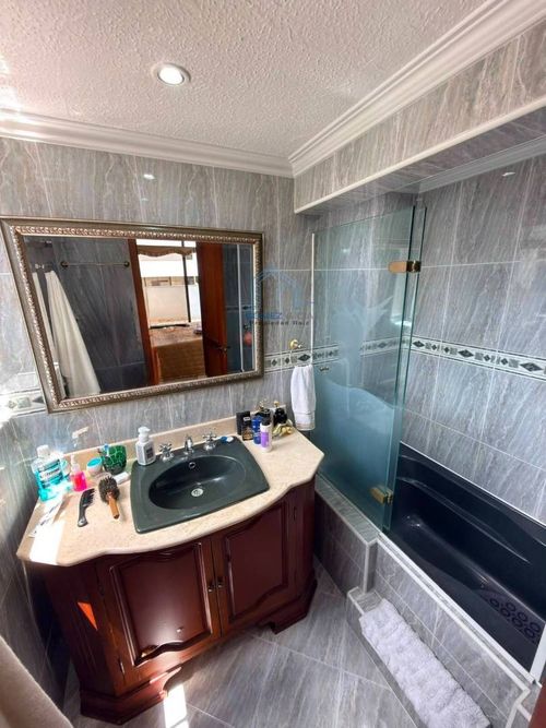 Apartamento de 3 alcobas en venta en Los Balsos, Medellín, 200 m² · foto 11 de 24