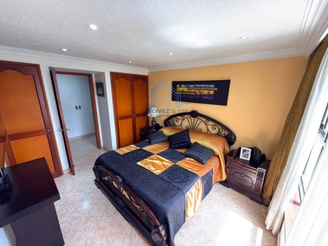 Apartamento de 3 alcobas en venta en Los Balsos, Medellín, 200 m² · foto 20 de 24