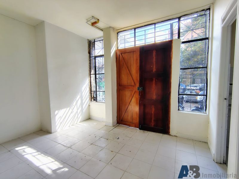 7BR House in Calasanz (260 m²) - 2