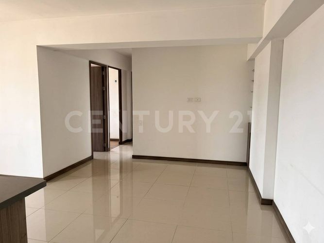 Apartamento de 3 alcobas en venta en Maria Auxiliadora, Sabaneta, 74 m² · foto 3 de 15