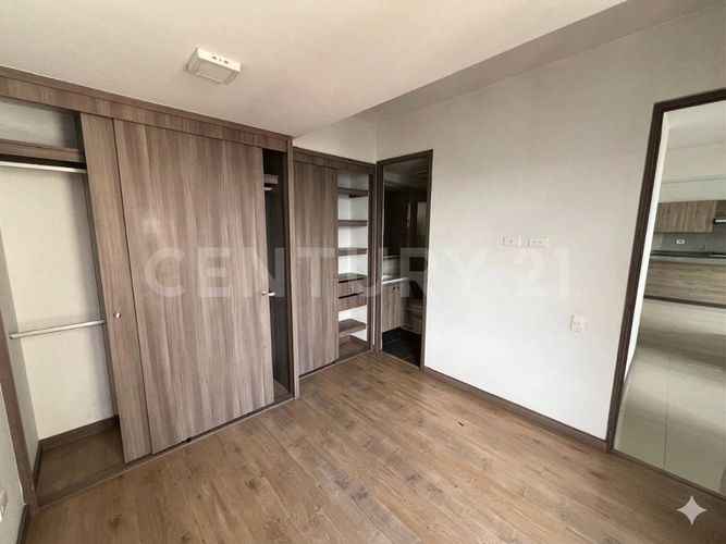 Apartamento de 3 alcobas en venta en Maria Auxiliadora, Sabaneta, 74 m² · foto 11 de 15