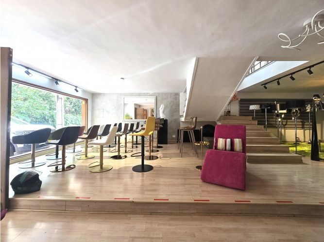 Oficina en arriendo en Patio Bonito, Medellín, 432 m² · foto 4 de 12