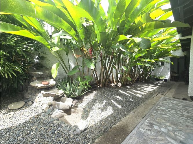 Oficina en arriendo en Patio Bonito, Medellín, 432 m² · foto 11 de 12