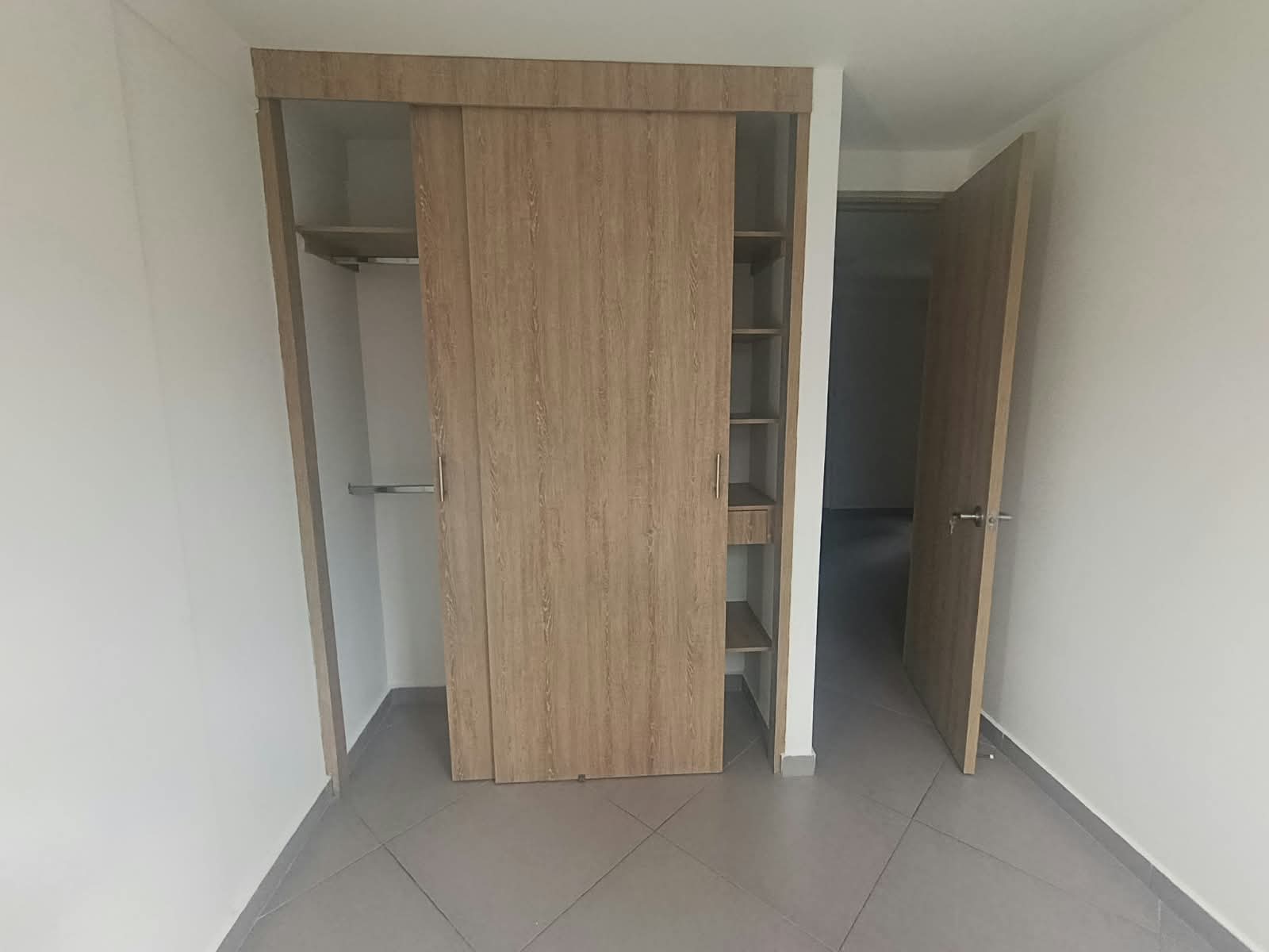 Apartamento en arriendo en Loma De La Doctora, Sabaneta · foto 11 de 17