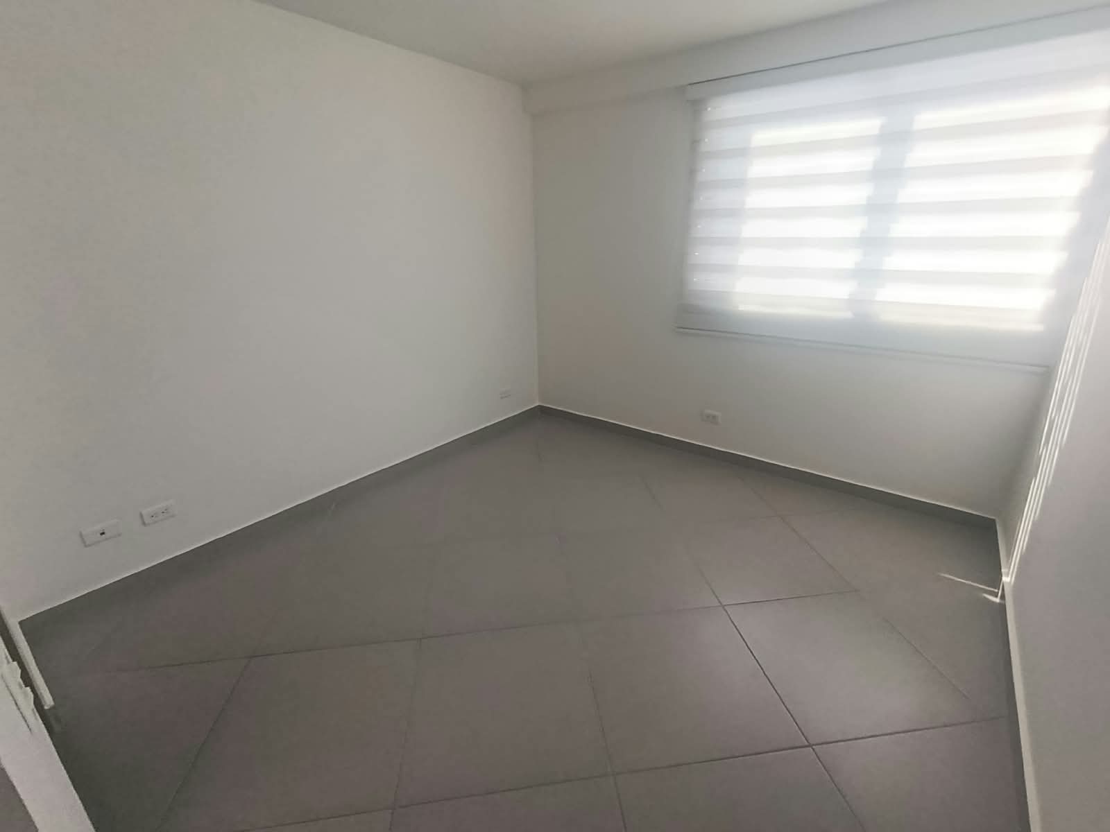 Apartamento en arriendo en Loma De La Doctora, Sabaneta · foto 14 de 17