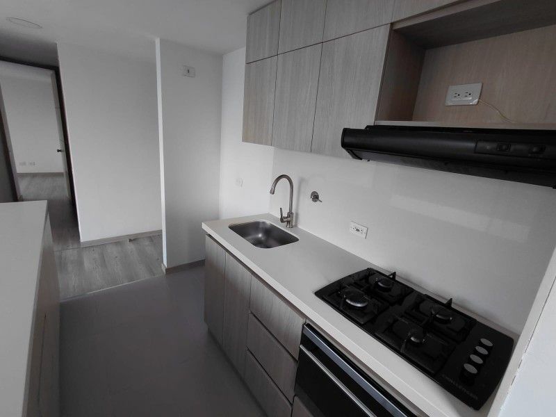 2BR Apartment in Suramerica (62 m²) - 3