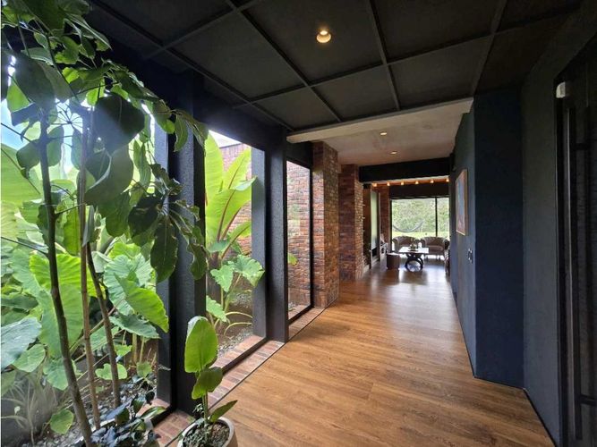 Casa de 3 alcobas en venta en Las Palmas, Envigado, 450 m² · foto 6 de 24