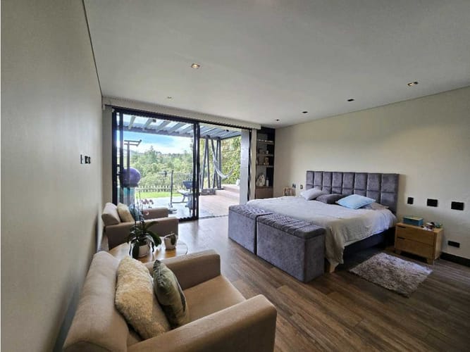 Casa de 3 alcobas en venta en Las Palmas, Envigado, 420 m² · foto 22 de 24
